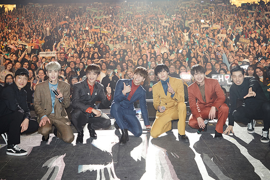 SHINee ประสบความสำเร็จทัวร์คอนอเมริกาเหนือที่โตรอนโต