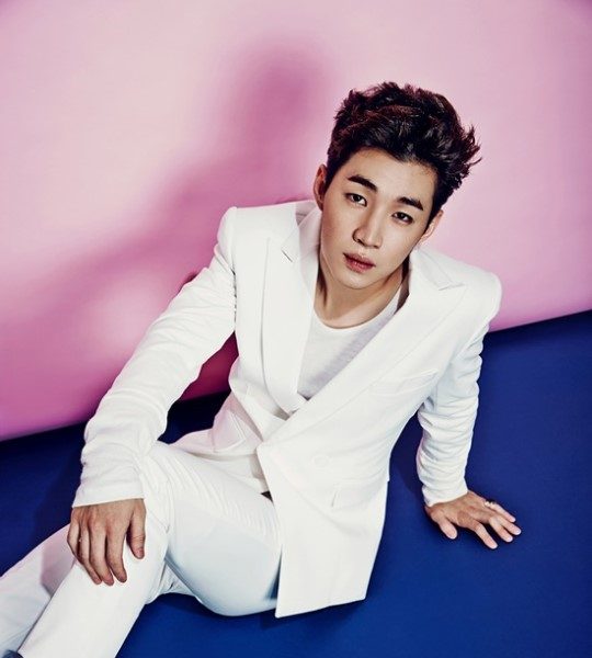 เฮนรี่ (Henry) แห่ง Super Junior-M ปล่อยเพลงฝีมือตัวเอง ‘Girlfriend’