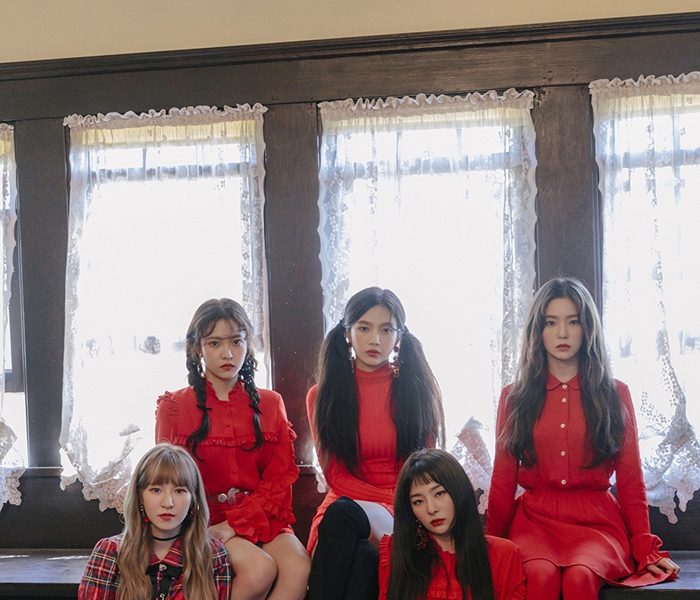 ‘Red Velvet’ กลับมาพร้อมความเพอร์เฟ็กต์ยิ่งกว่าเดิม ในอัลบั้มเต็มชุดที่ 2 ‘Perfect Velvet’ กับเพลงเปิดตัว ‘Peek-A-Boo’